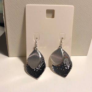 Silver tone leaf shape dangle earrings